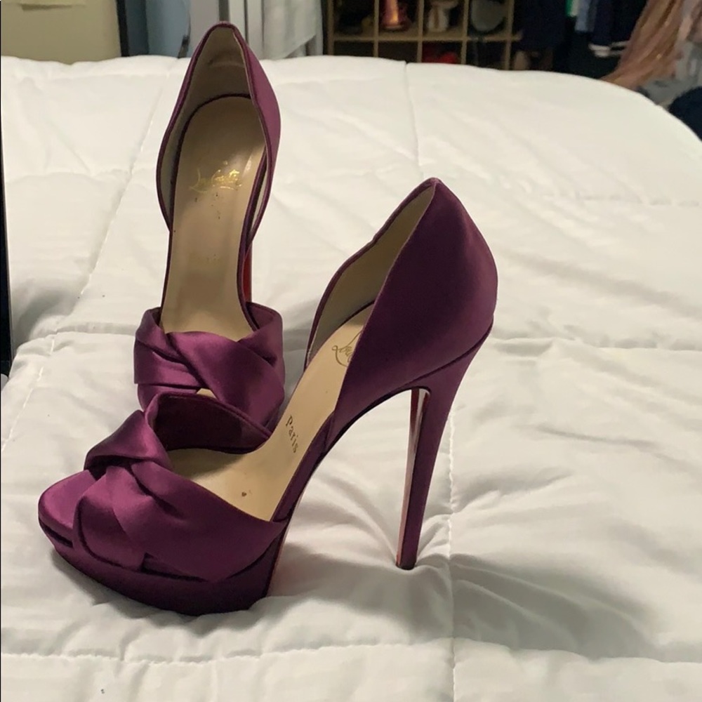 Amethyste Christian Louboutin Authentic